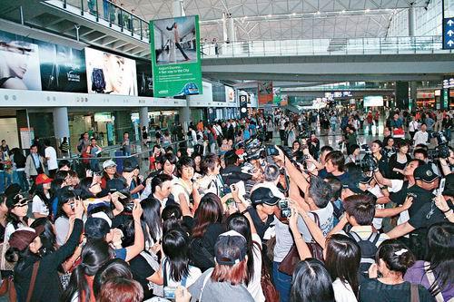 飞轮海棒棒堂香港交锋引发Fans网络骂战(图)