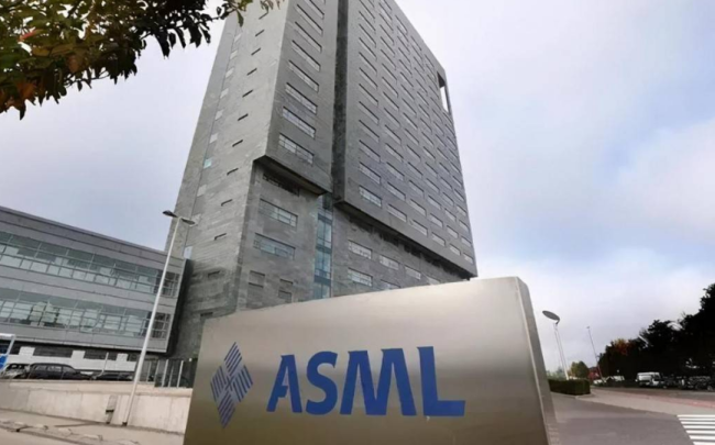 ASML突然宣布，高端光刻机出货，部分不需要协议？