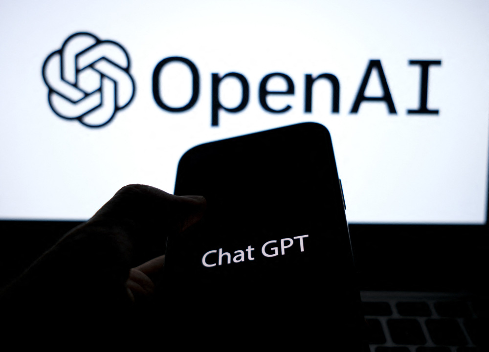 消息称OpenAI重金挖角谷歌，年薪达1000万美元